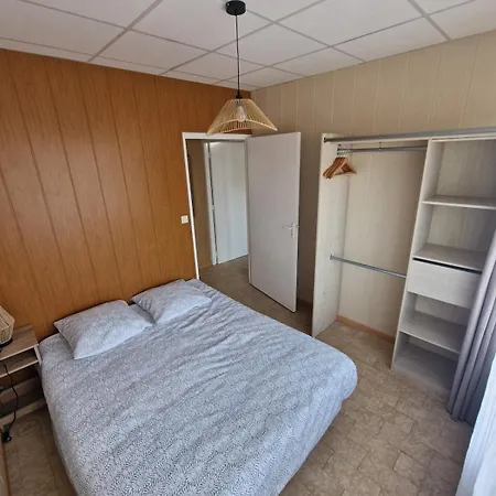 Cosy De Plain-pied Semesterbostad Lantriac